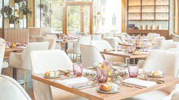 Heringsschmaus im Schloss Hernstein 